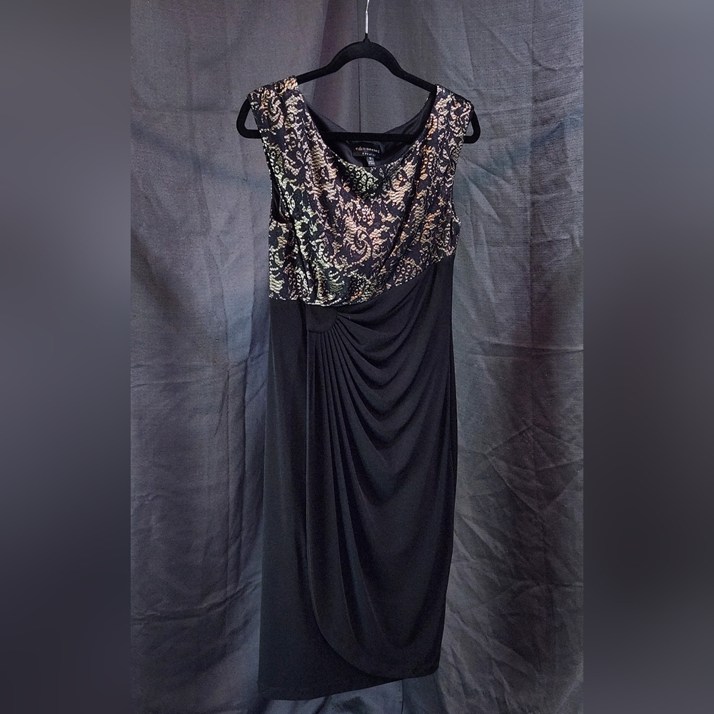Connected Apparel Black and White Dress